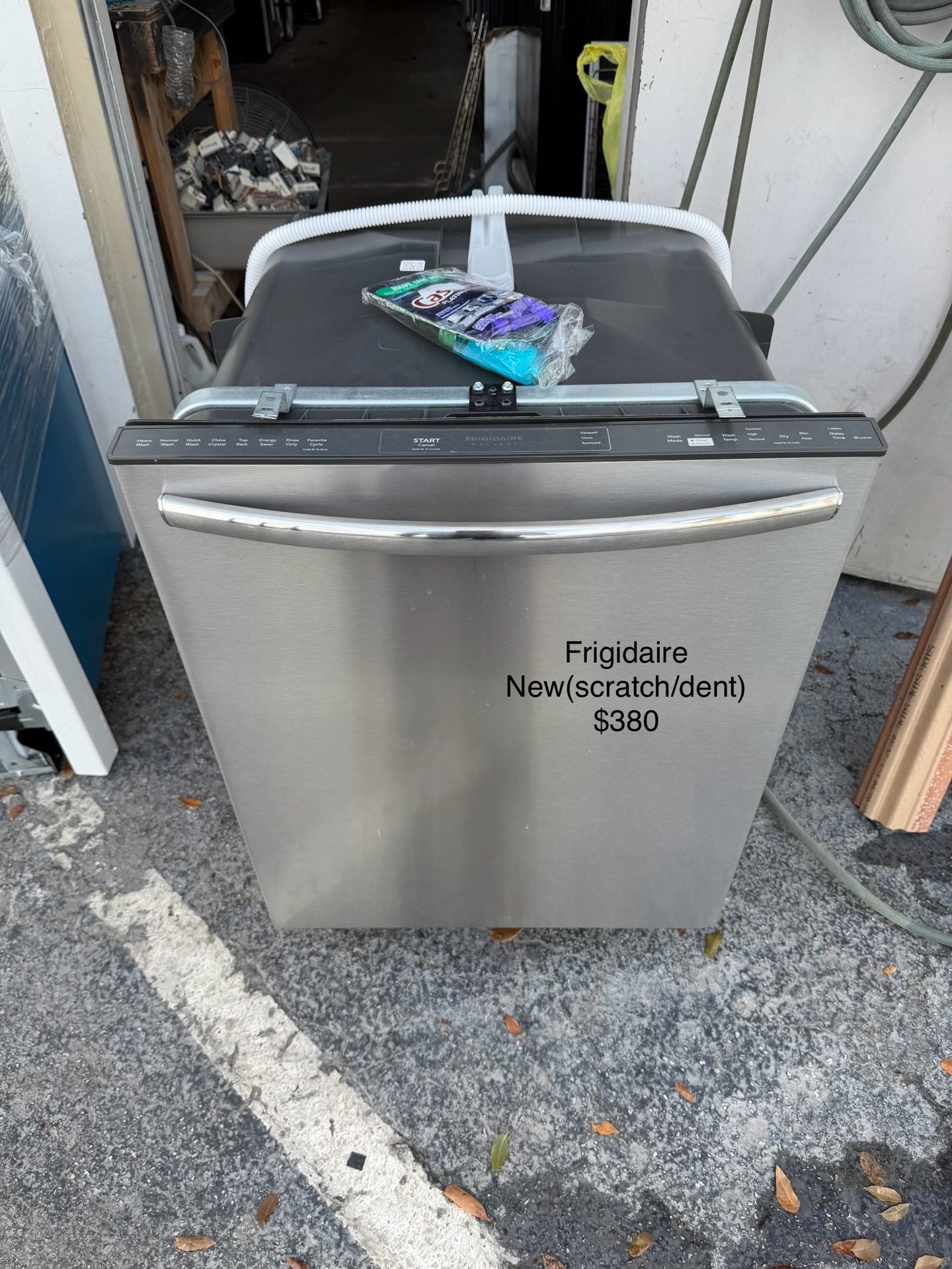 Frigidaire Dishwasher