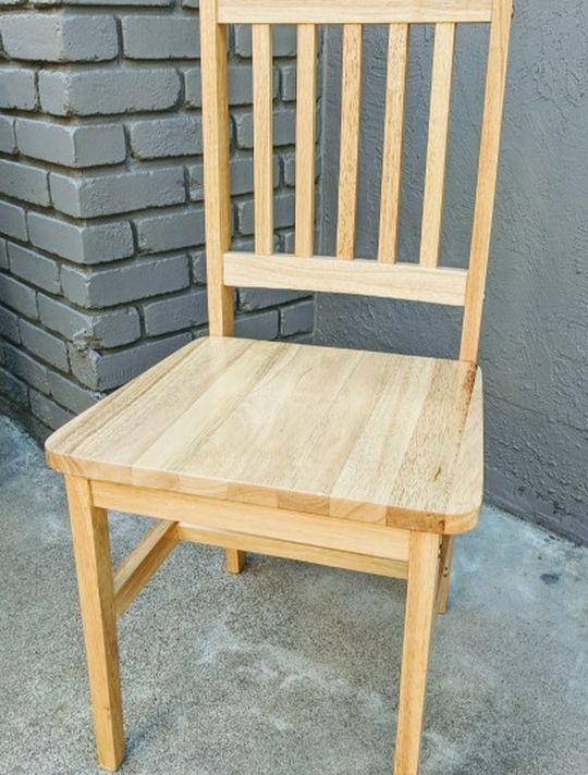 Set of 4 Wooden Dinette Chairs FREE. Solid Wood With Natural Finish. Porch Pick Up, Livermore