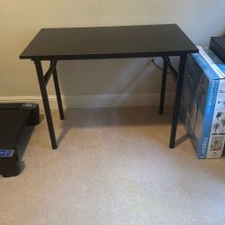 Folding Desk - Black - 23.6” Depth, 39.4” Width, 29.5” Height