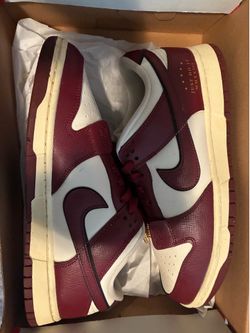 Sisterhood dunks 9.5