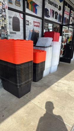 27 Gallon And 12gallon Storage Containers