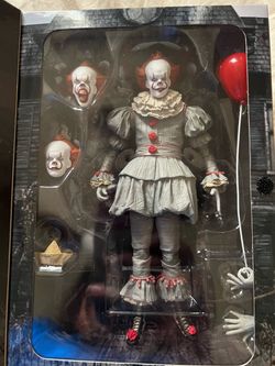 Neca IT Pennywise Figure