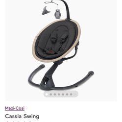 Maxi Cosi Baby Swing With Infant Insert