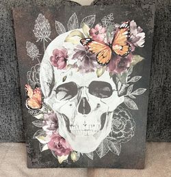 Canvas light-up Skull with Butterflies Print