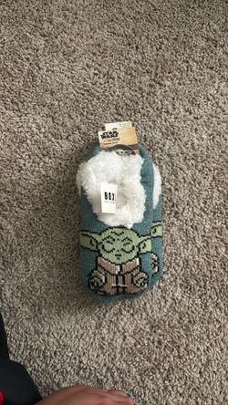 Slipper socks size 5-10, fits 9-11