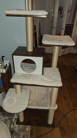 New cat tree