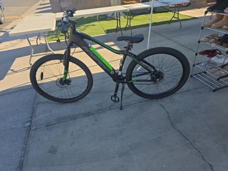 hyper electric bike