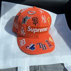 Supreme MLB New Era 