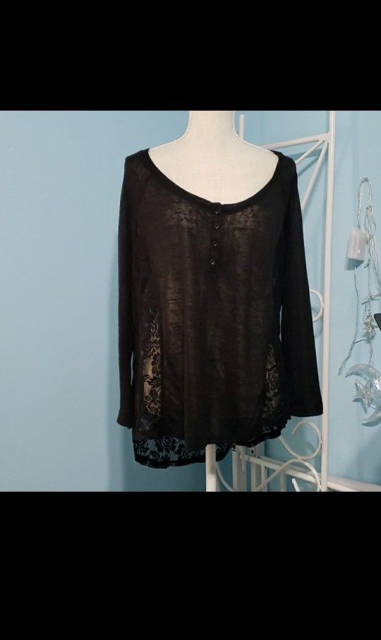 Lace Back Top