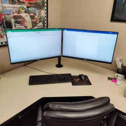 Dual monitor set-up