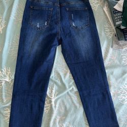 Woman’s Jean Size L