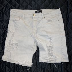 Urban Ripped Denim Khaki Men’s Shorts (LIKE NEW)