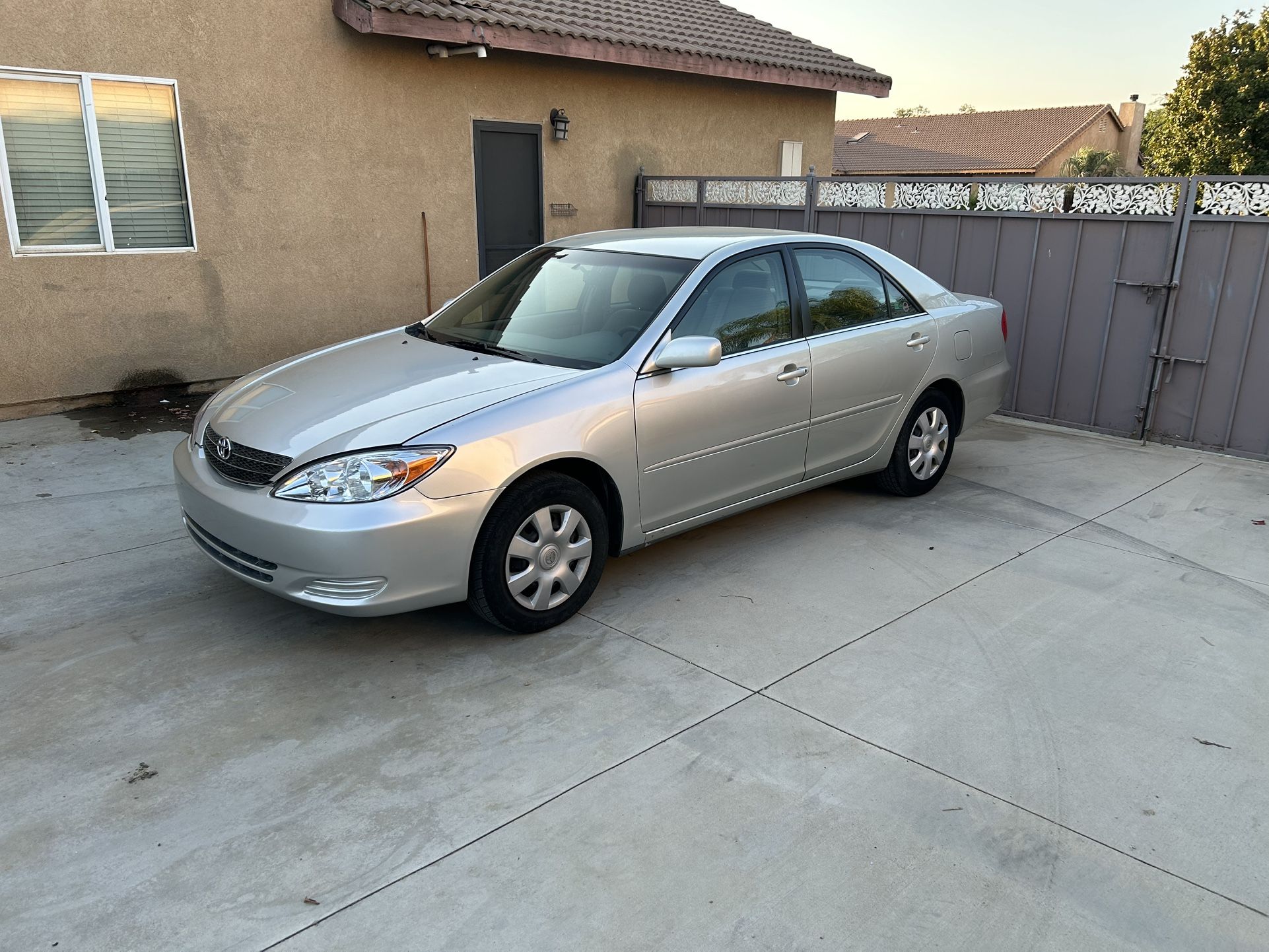 2004 Toyota Camry