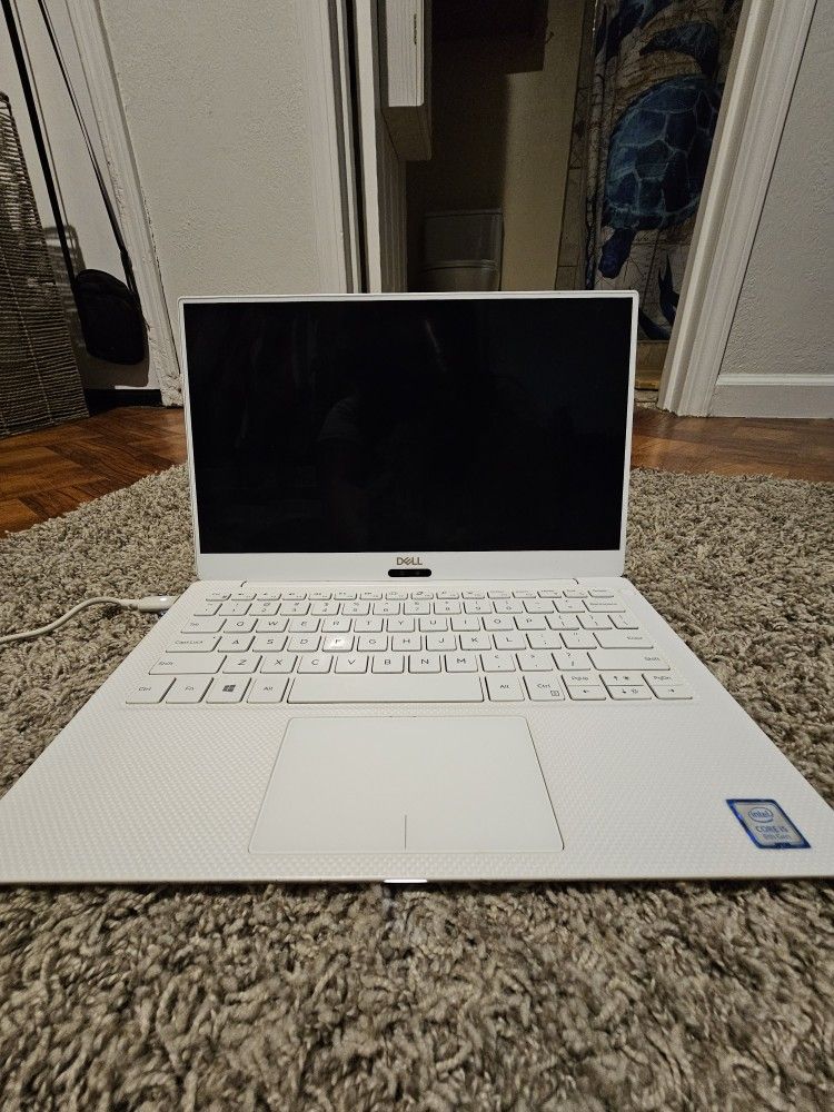 Dells XPS 13 Rose Gold