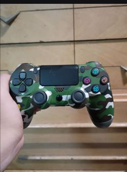Brand New PS4 Green Camo controller fully working and tested