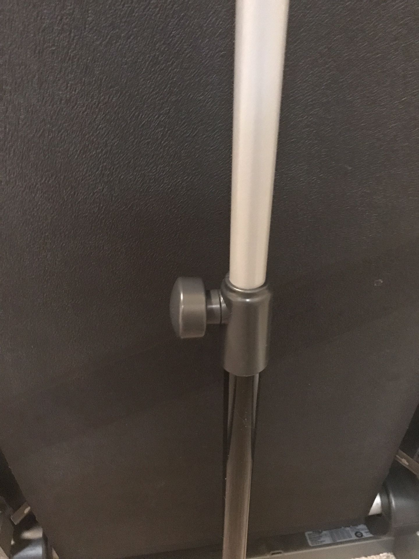 Proform XP Weight Loss 620 Treadmill for Sale in Arlington, TX OfferUp