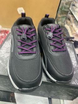 Brand new casual sneakers on sale