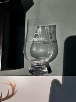 Glenfiddich Single Malt Scotch Whisky Glass and brand book