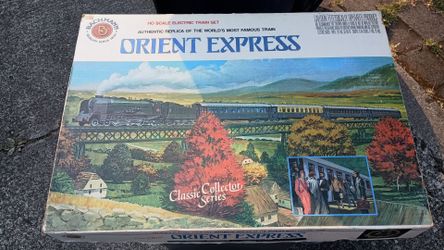 Electric train set