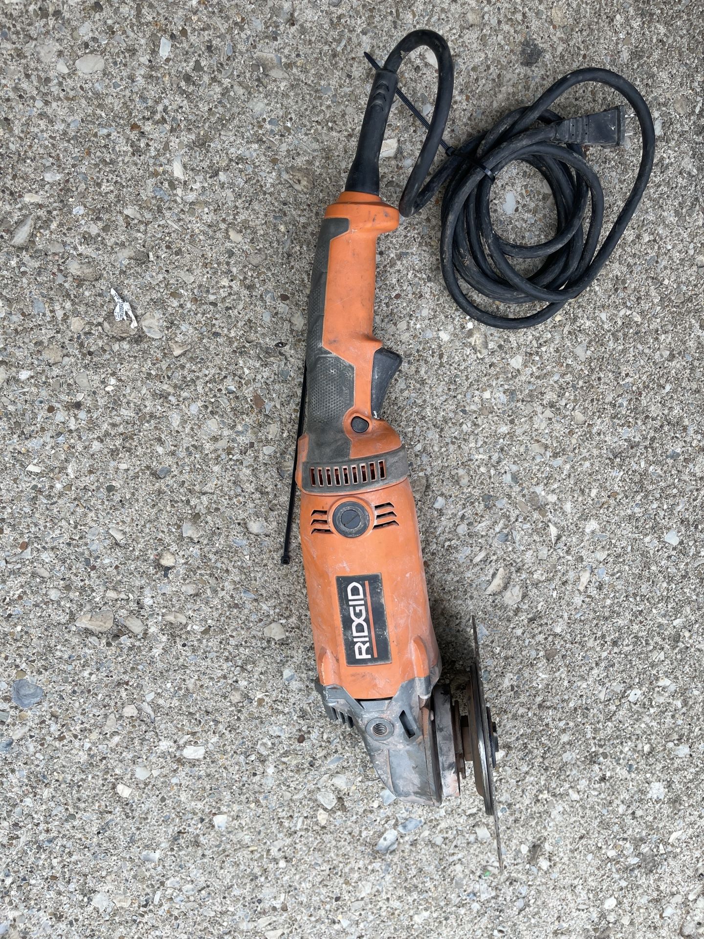 7 Inch Angle Grinder