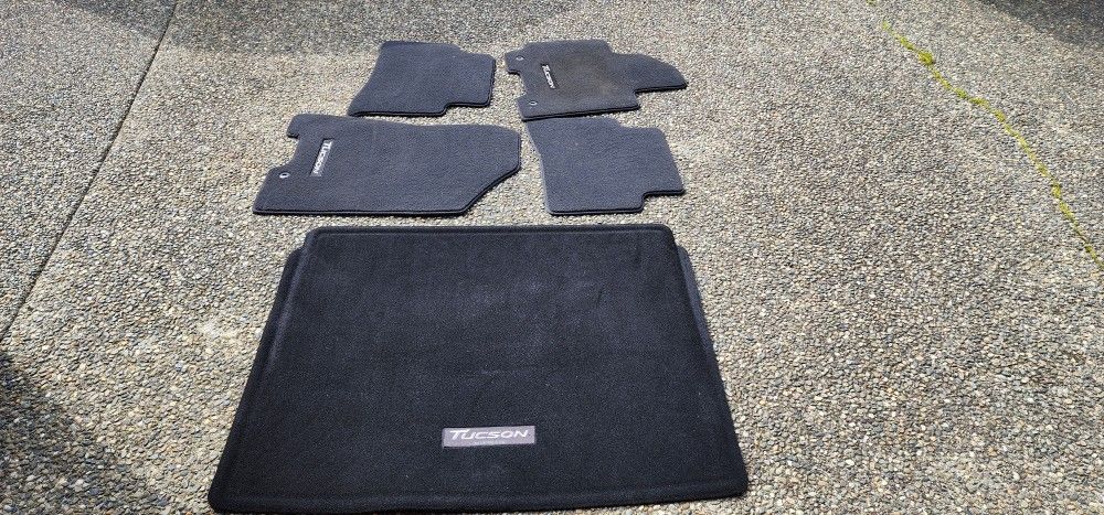 2021 Hyundai Tucson Ultimate OEM Carpet Floor Mats
