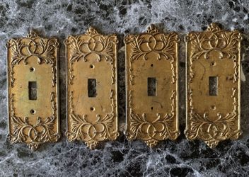 🎁Ornate Antique Light Switch Covers/ 4 Piece Set🎁