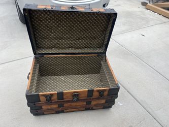 Trunk Antique 100 Years Old Re Done