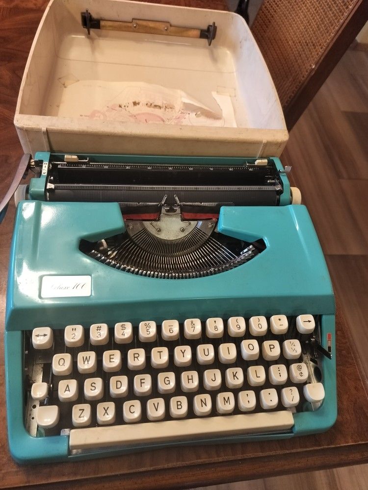 Turquoise Typewriter