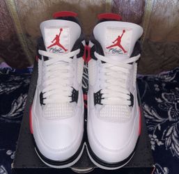 Jordan Retro 4 Size 10.5 Red Cement SELLING FOR RETAIL