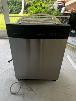 Fridgidare dishwasher