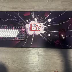 Ghost Keyboards NickEh30 Keyboard, Mouse, Mousepad