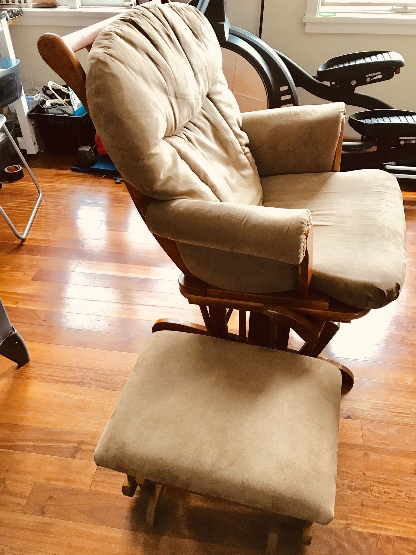 Baby Rocker Glider Chair with Ottoman