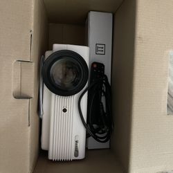 Visoud Multimedia Projector