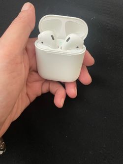 Apple AirPods