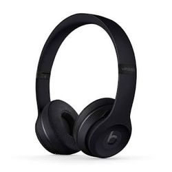 BLACK BEATS SOLO 3 WIRELESS (basically new)