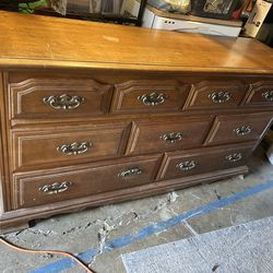 dresser with mirror