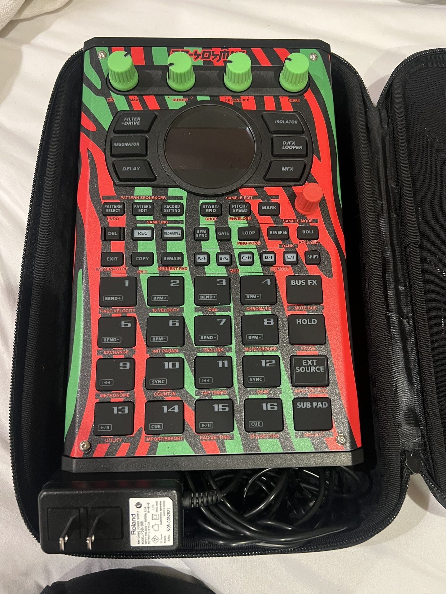 Roland SP-404MKII Sampler And Effector