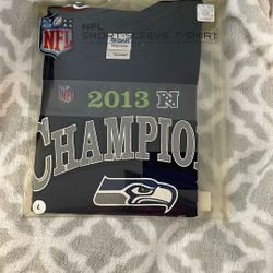Seattle Seahawks 2013 NFC Champions T-shirt in size large