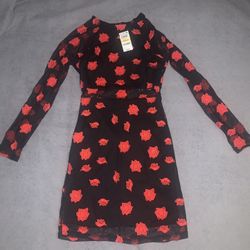 Material Girl Zip-Back Lacy Floral Dress 
