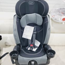 NEW!!! Evenflo Chase Harnessed Booster Car Seat Carseat, Jameson