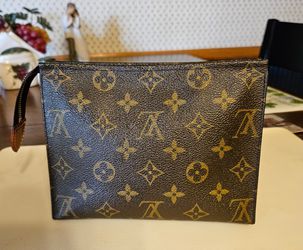 LV Monogram Toiletry 26 With Insert for Sale in Rancho Cucamonga, CA -  OfferUp
