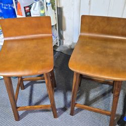 31 Inch Stools