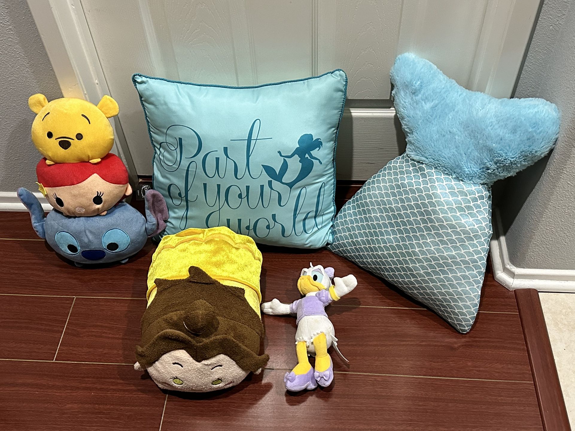 Disney Pillows And Stuffed Animals