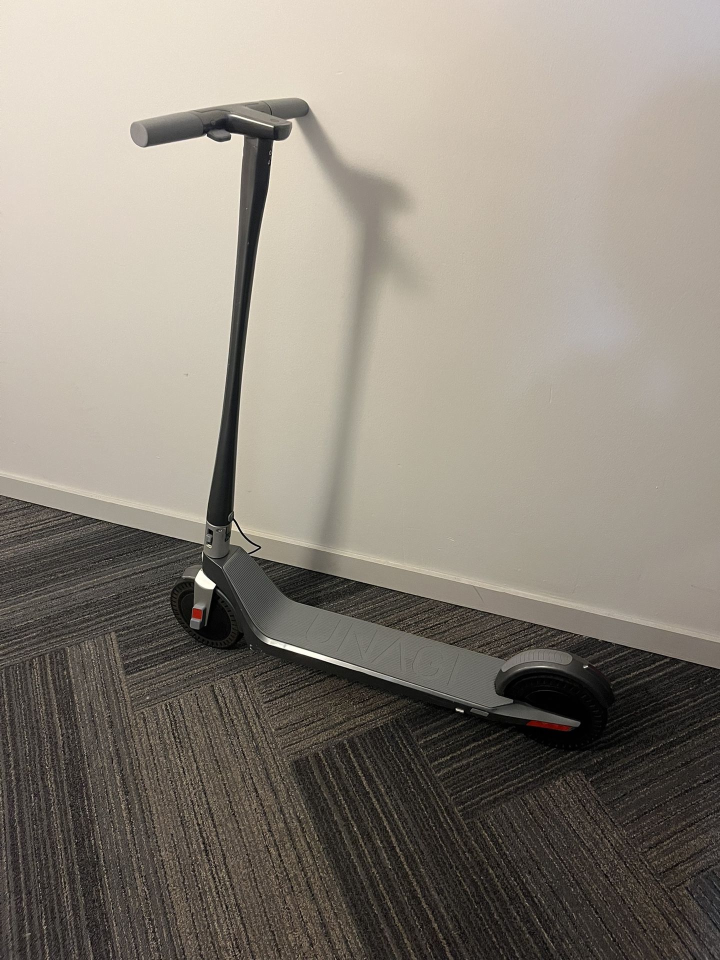 UNAGI E350/ Model One Classic