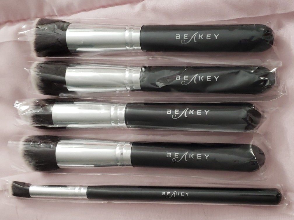 Makeup Brushes