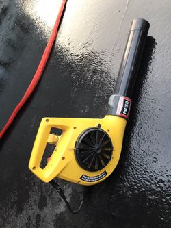 Electric leaf blower