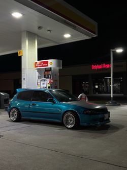 Honda Civic Hatchback EG Custom Build