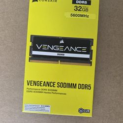 CORSAIR Vengeance 32GB (2x16GB) DDR5 5600MHz