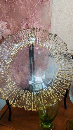 Gold charger plate rental .