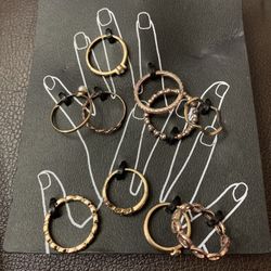  Women's Ring Set Ten Pack With Simulated Pearl and Mixed Rings - Multicolored